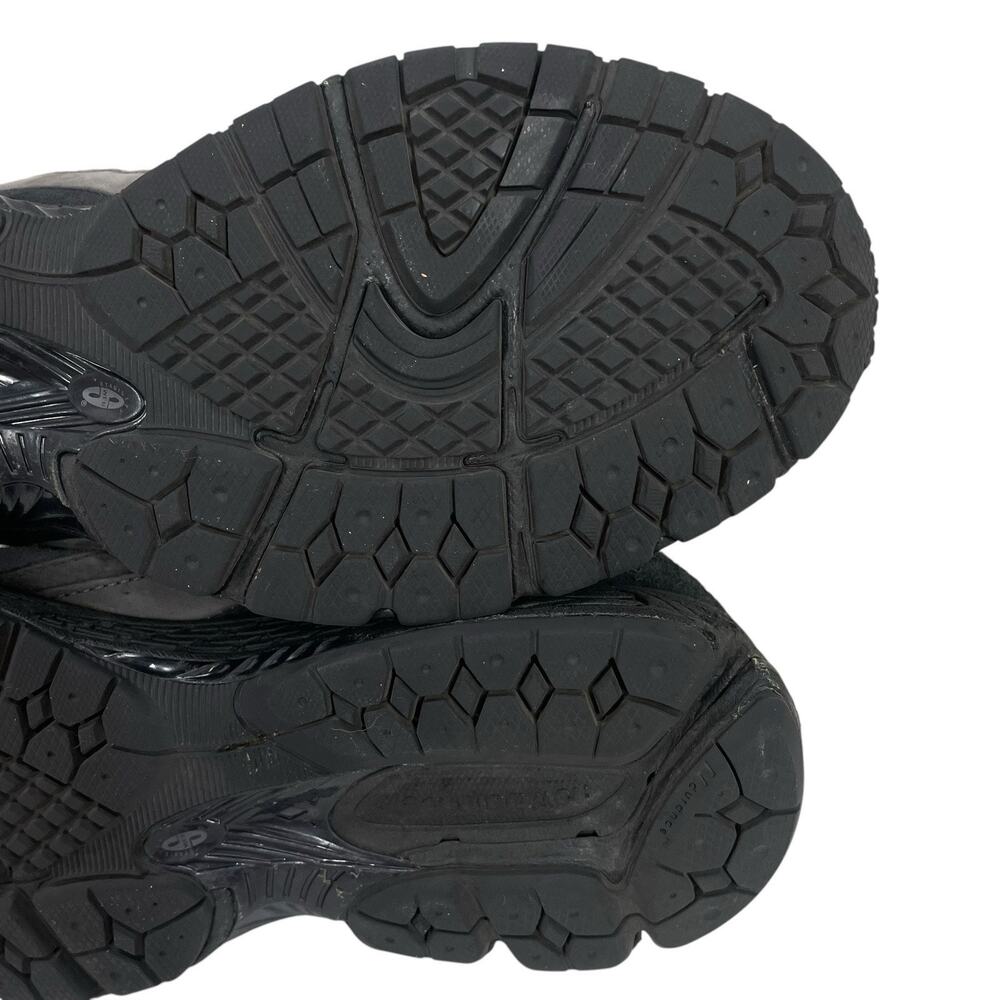 New Balance 2002R Charcoal Black Shoes Men's Size 10 M2002RGF Athletic Dark Grey - Picture 14 of 16